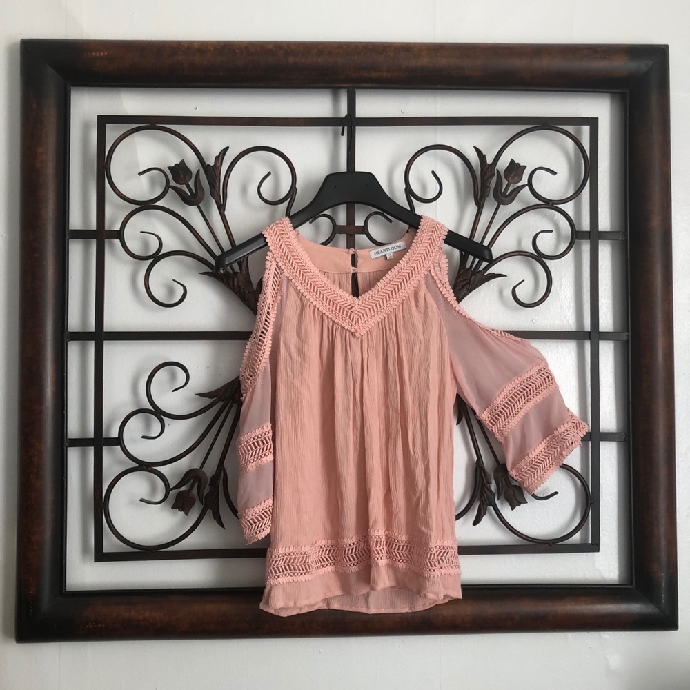 HEART-LOOM 💝 Cold Shoulder Blouse 👚